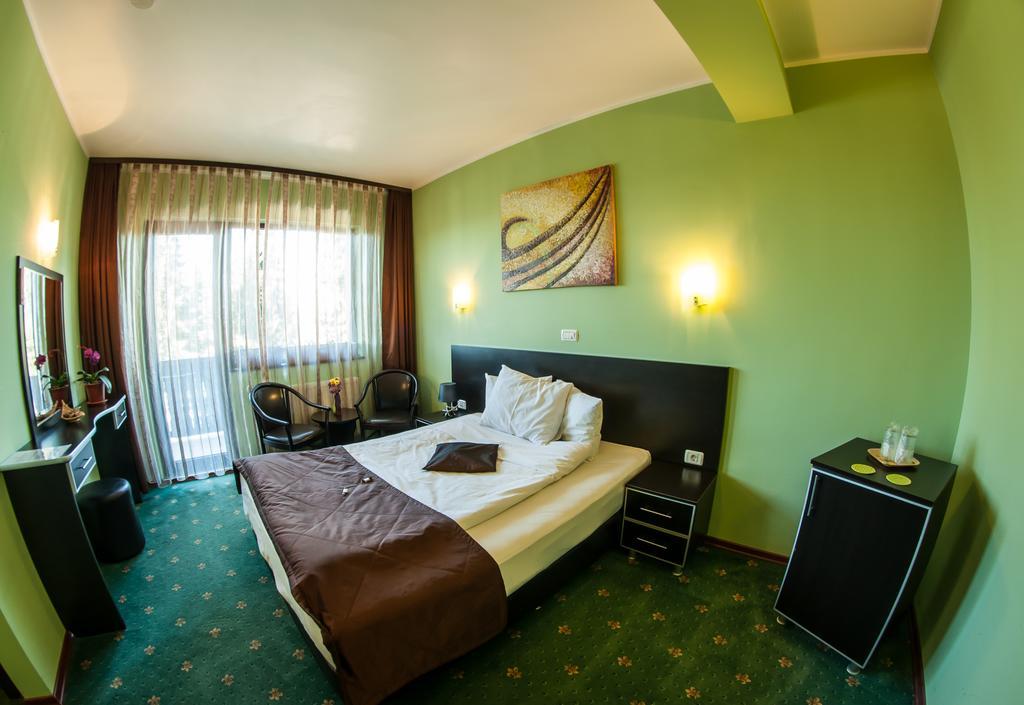 Carpatic Otel Predeal Oda fotoğraf